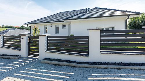 33500 In dem oberen Teil von der Siedlung Cserszegtomaj ist das Familienhaus mit einzigartiger Aussicht auf den Plattensee zu verkaufen.