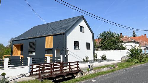 K33899 Renoviertes Haus in Westungarn in ruhigem, sauberen Schwabendorf